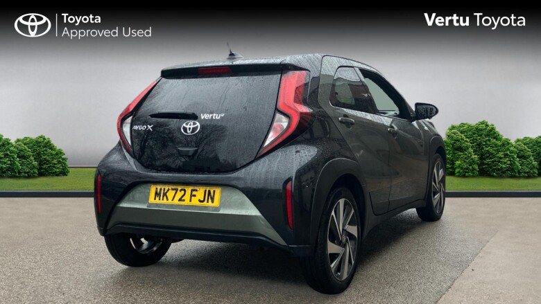 Toyota Aygo X 1.0 VVT-i Edge 5dr Auto Petrol Hatchback